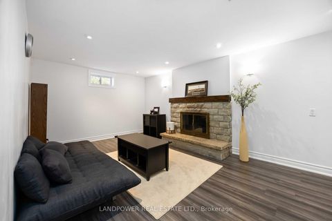 Photo 22 at 48 Marowyne Drive, Don Valley Village, Toronto