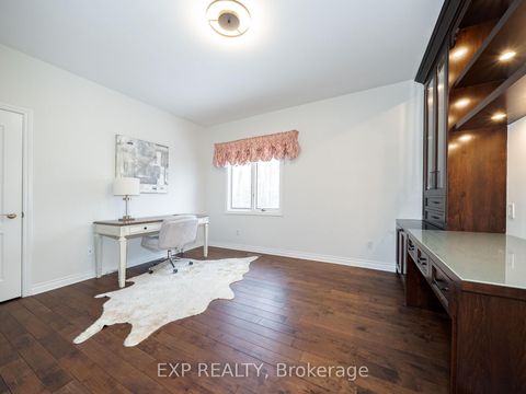 Photo 30 at 10 Edmund Crescent, Bayview Hill, Richmond Hill