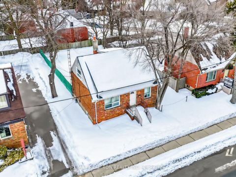 Photo 2 at 135 Sheppard Avenue E, Willowdale East, Toronto