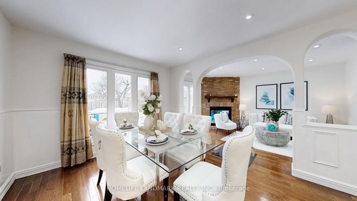 Photo 7 at 121 Digby Crescent, Milliken Mills East, Markham