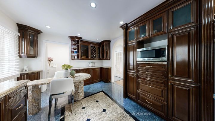 Photo 17 at 121 Digby Crescent, Milliken Mills East, Markham