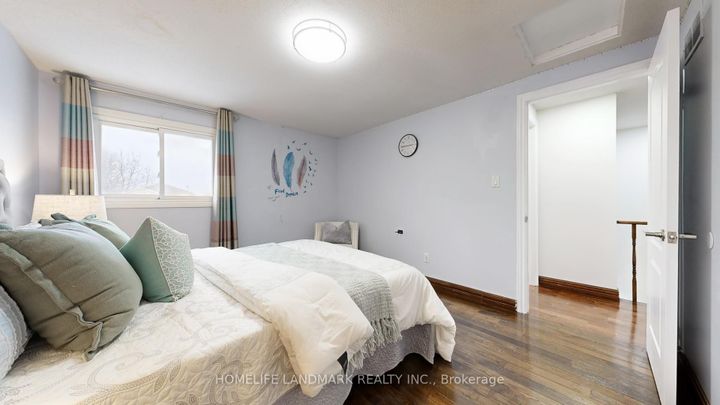 Photo 39 at 121 Digby Crescent, Milliken Mills East, Markham