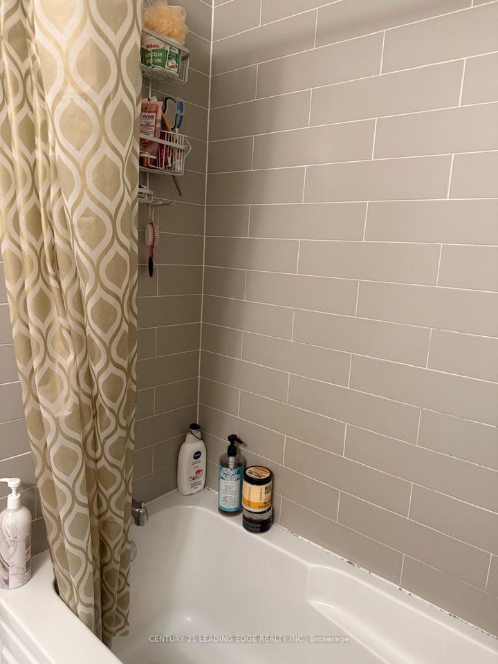 Photo 8 at 613 - 1350 Ellesmere Road, Bendale, Toronto