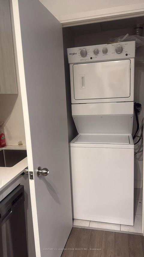 Photo 5 at 613 - 1350 Ellesmere Road, Bendale, Toronto