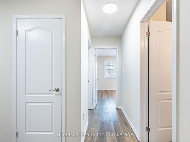 Photo 25 at 18 Betterton Crescent, Northwest Brampton, Brampton