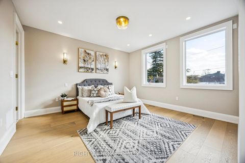 Photo 14 at 1 Lynnhaven Road, Lawrence, Toronto