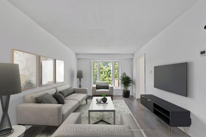 Photo 7 at 492 Britannia Avenue, Bradford, Bradford West Gwillimbury