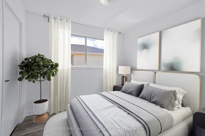 Photo 13 at 492 Britannia Avenue, Bradford, Bradford West Gwillimbury