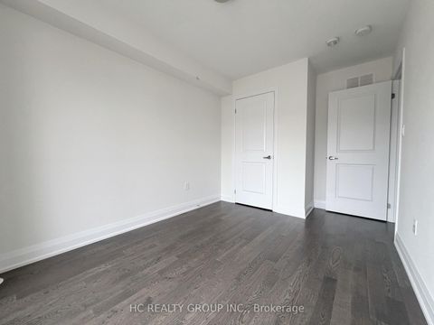 Photo 19 at 142 Moneypenny Place, Beverley Glen, Vaughan