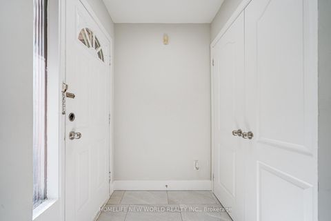 Photo 3 at 29 Puma Drive, L'Amoreaux, Toronto