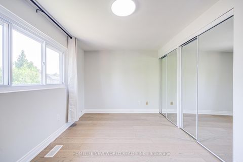 Photo 25 at 29 Puma Drive, L'Amoreaux, Toronto