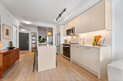 Photo 15 at 2310 - 286 Main Street, Danforth, Toronto