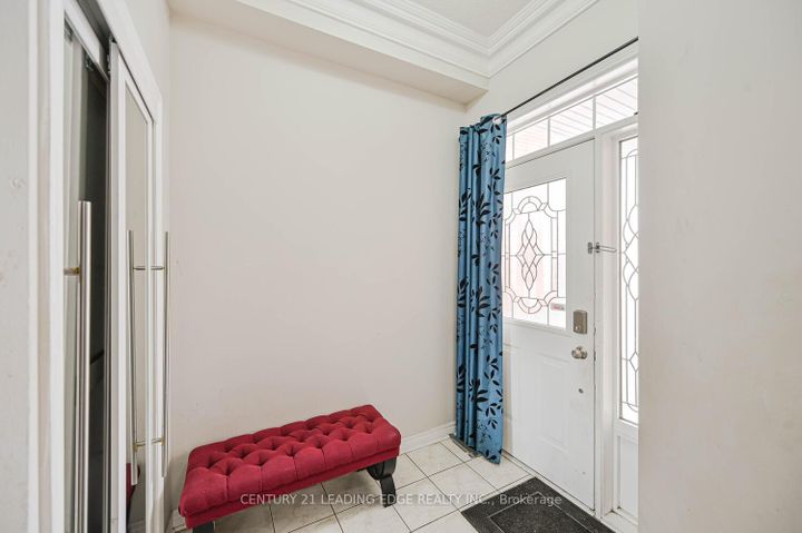 Photo 28 at 44 Deepcoral Court, Madoc, Brampton