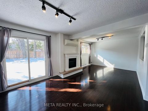 Photo 2 at 143 Silas Hill Drive, Don Valley Village, Toronto