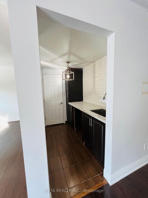 Photo 5 at 143 Silas Hill Drive, Don Valley Village, Toronto