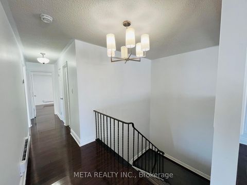 Photo 7 at 143 Silas Hill Drive, Don Valley Village, Toronto