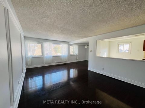 Photo 9 at 143 Silas Hill Drive, Don Valley Village, Toronto