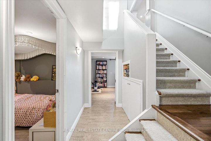 Photo 26 at 1093 Regional Road 97, Rural Flamborough, Hamilton