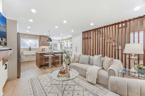 Photo 12 at 42 Frontier Pt Way, Malvern, Toronto