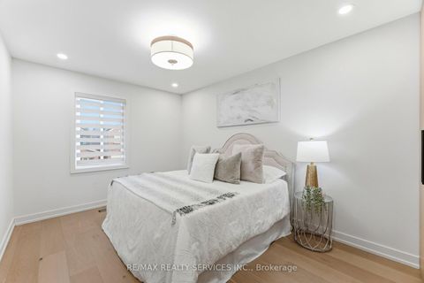 Photo 37 at 42 Frontier Pt Way, Malvern, Toronto