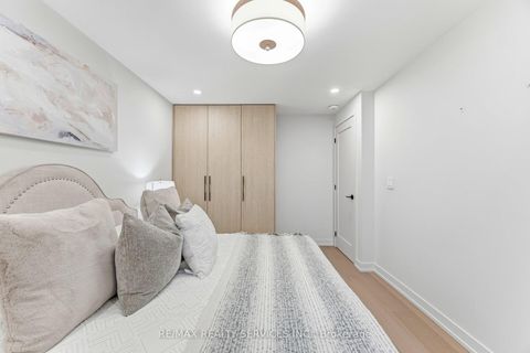 Photo 38 at 42 Frontier Pt Way, Malvern, Toronto