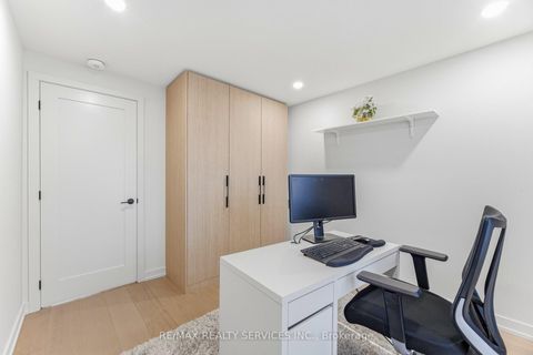 Photo 41 at 42 Frontier Pt Way, Malvern, Toronto