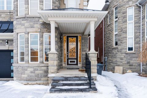 Photo 3 at 3290 Erin Centre Boulevard, Churchill Meadows, Mississauga