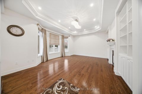 Photo 12 at 3290 Erin Centre Boulevard, Churchill Meadows, Mississauga