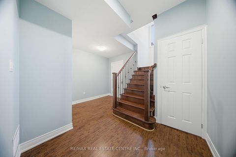 Photo 19 at 3290 Erin Centre Boulevard, Churchill Meadows, Mississauga