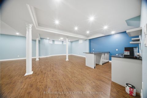 Photo 25 at 3290 Erin Centre Boulevard, Churchill Meadows, Mississauga