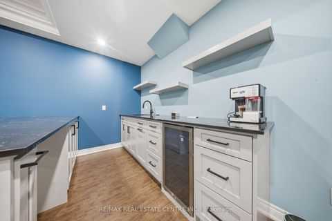 Photo 26 at 3290 Erin Centre Boulevard, Churchill Meadows, Mississauga