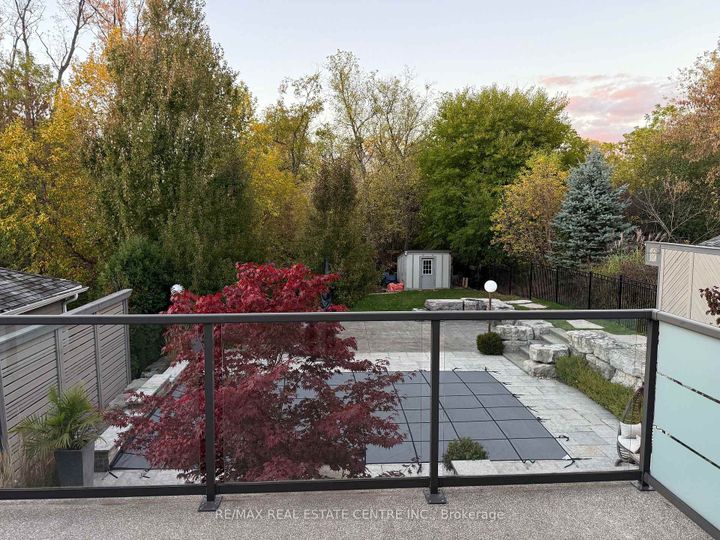 Photo 6 at 211 Tollgate Drive, Ancaster, Hamilton