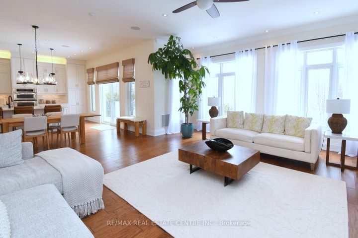 Photo 14 at 211 Tollgate Drive, Ancaster, Hamilton