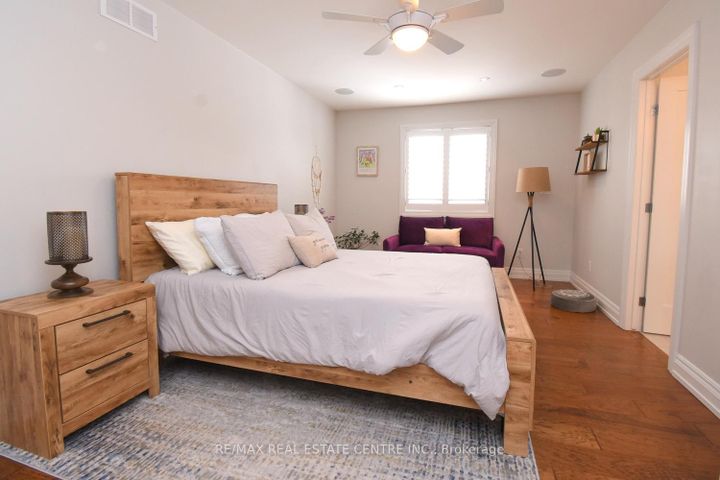 Photo 28 at 211 Tollgate Drive, Ancaster, Hamilton