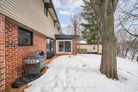 Photo 34 at 40 Stonemanse Court, Woburn, Toronto