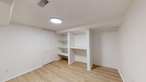 Photo 4 at 37 Davies Crescent, East York, Toronto