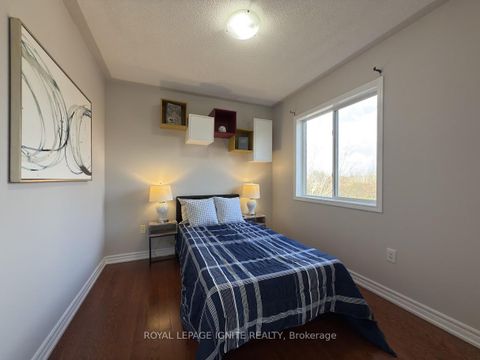 Photo 6 at 40 Reindeer Drive, Rouge E11, Toronto