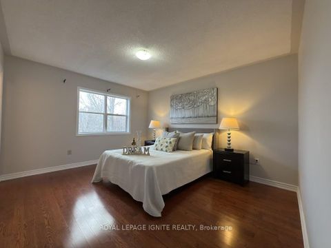 Photo 7 at 40 Reindeer Drive, Rouge E11, Toronto