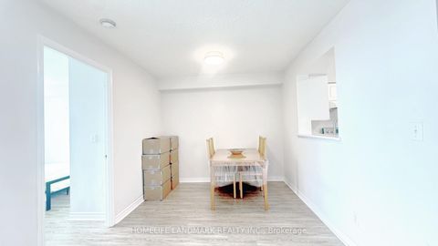 Photo 10 at 1009 - 5039 Finch Avenue E, Agincourt North, Toronto