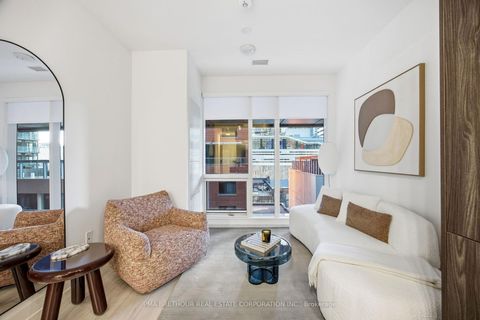 Photo 8 at 518 - 15 Mercer Street, Waterfront Communities C1, Toronto