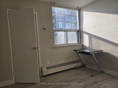 Photo 18 at 1004 - 1455 Lawrence Avenue W, Amesbury, Toronto