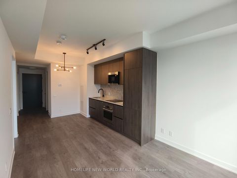 Photo 3 at 4208 - 108 Peter Street, Waterfront Communities C1, Toronto