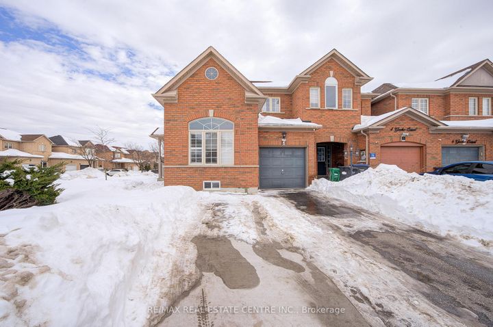 Photo 3 at 2 Gecko Court, Wellington, Brampton