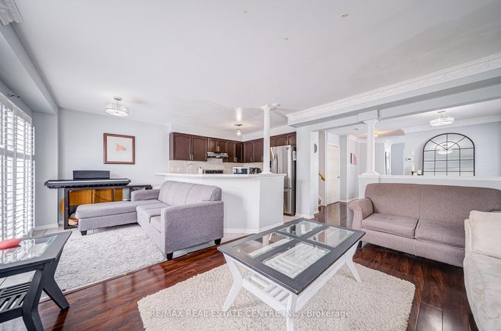 Photo 12 at 2 Gecko Court, Wellington, Brampton