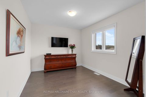 Photo 26 at 18 Cypress Point Street, Ardagh, Barrie