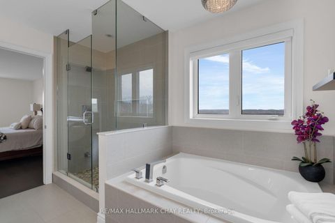 Photo 29 at 18 Cypress Point Street, Ardagh, Barrie