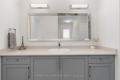 Photo 32 at 18 Cypress Point Street, Ardagh, Barrie