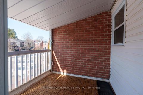 Photo 16 at 1029 Zante Crescent, Clarkson, Mississauga