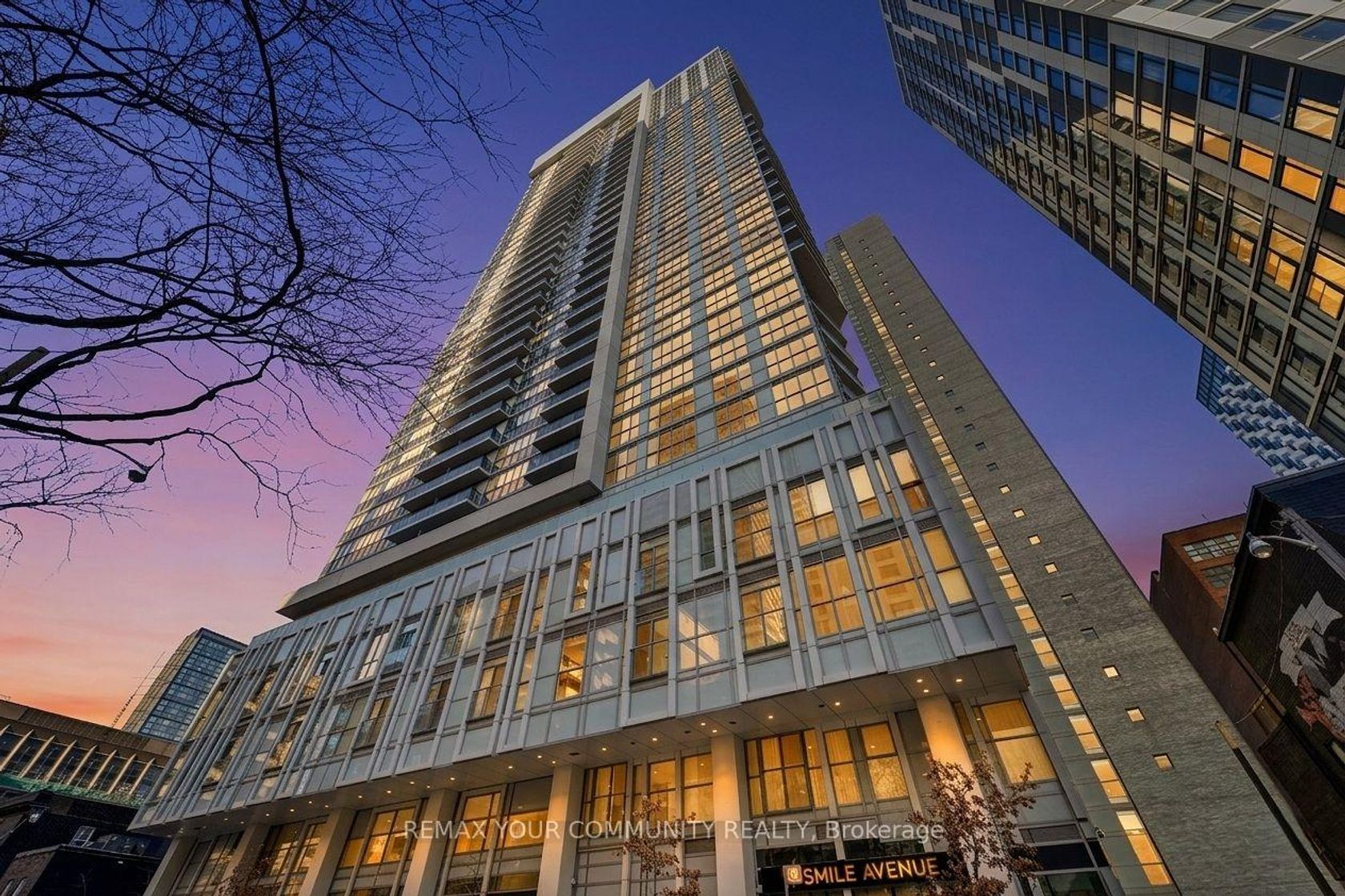 2506 - 77 Mutual Street, Yonge Corridor, Toronto photo number 2