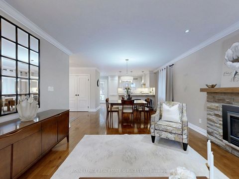 Photo 4 at 219 Grandview Avenue, Grandview, Markham